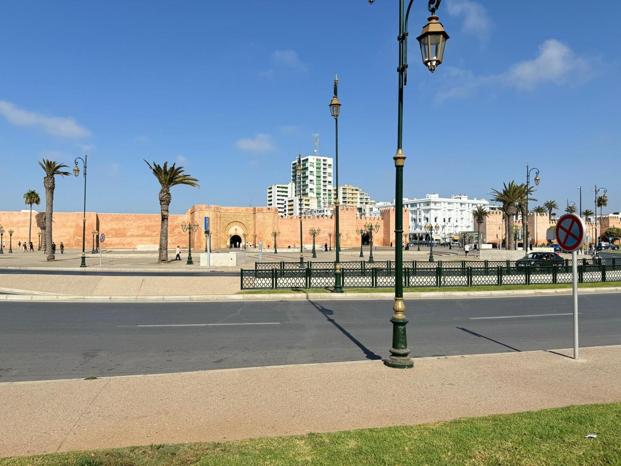 Suitouiss - Downtown - Appartement En Plein Centre Ville Rabat Esterno foto